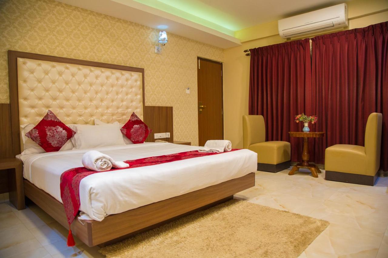 Hotel Mahalakshmi Residency Kollúru Kültér fotó